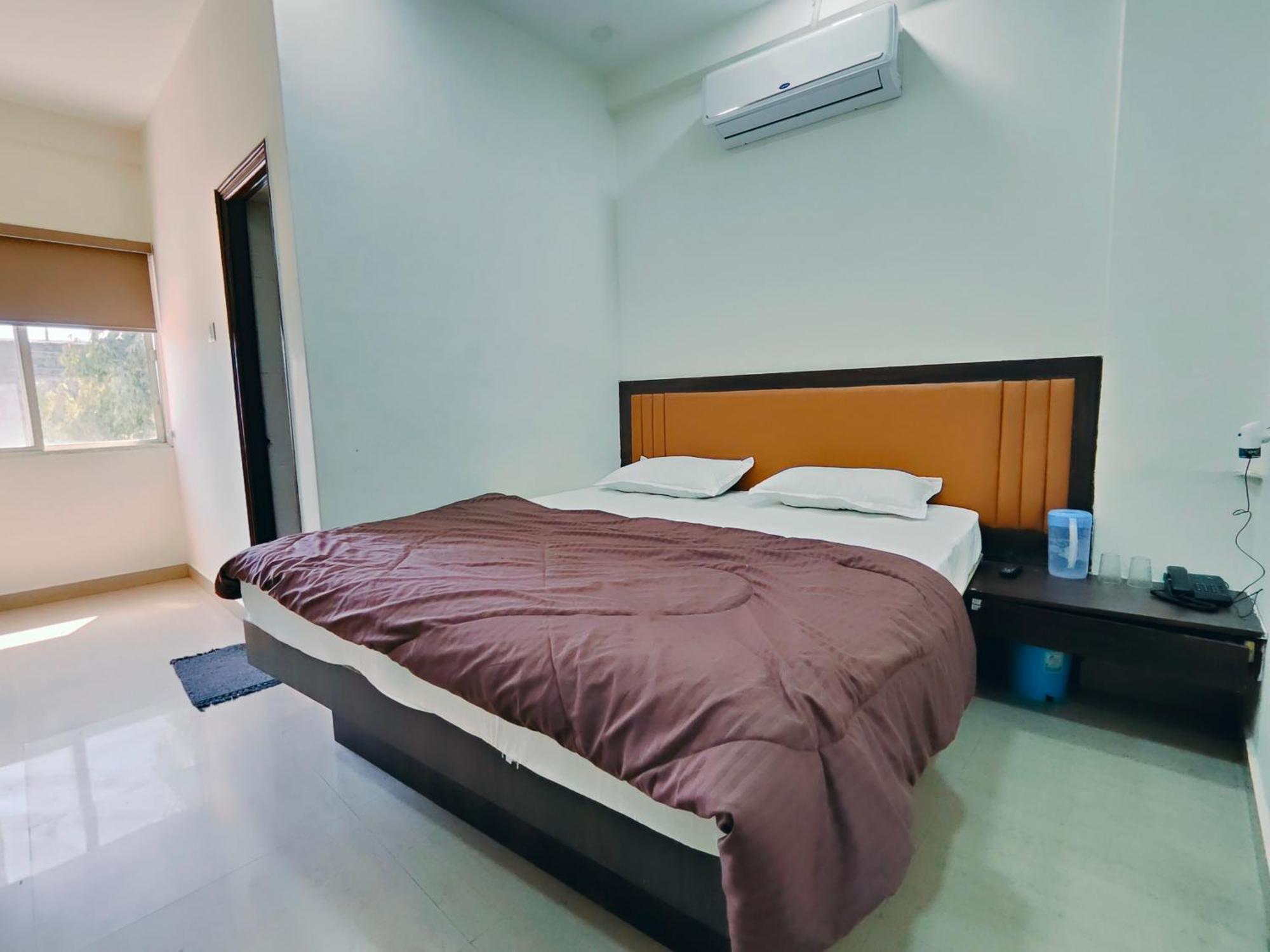 Hotel Heritage Palace Бхудж Экстерьер фото