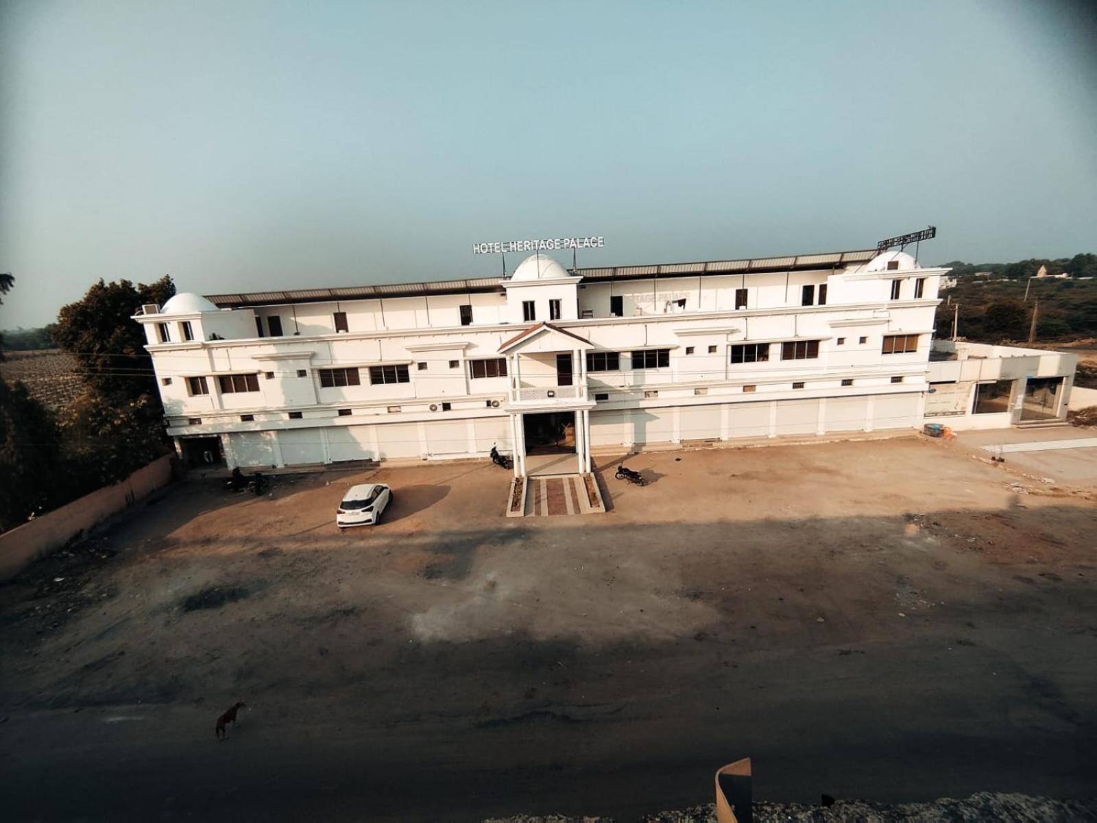 Hotel Heritage Palace Бхудж Экстерьер фото